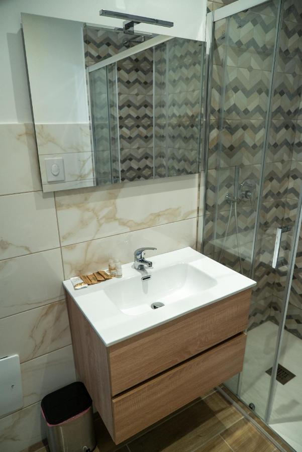 Salerno Center Suites エクステリア 写真