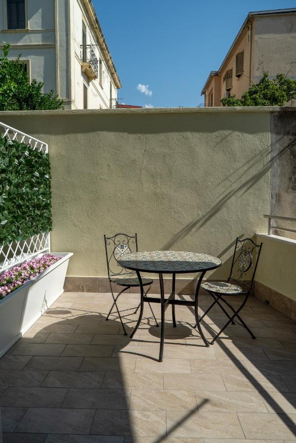 Salerno Center Suites エクステリア 写真